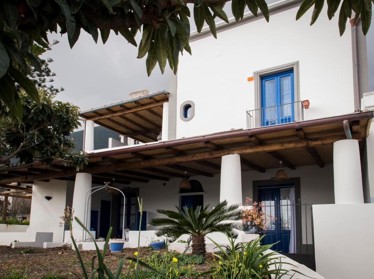 Villa Insolia Santa Marina Salina Kültér fotó