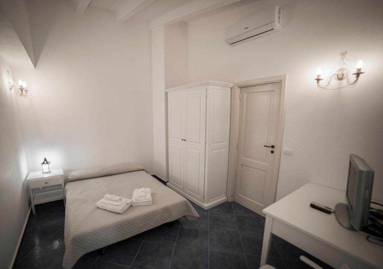 Villa Insolia Santa Marina Salina Kültér fotó