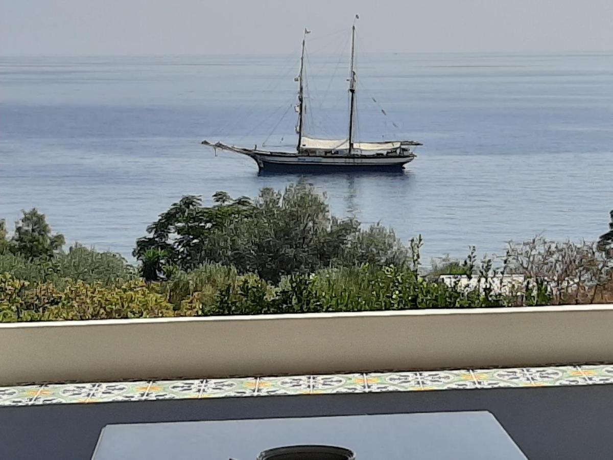 Villa Insolia Santa Marina Salina Kültér fotó