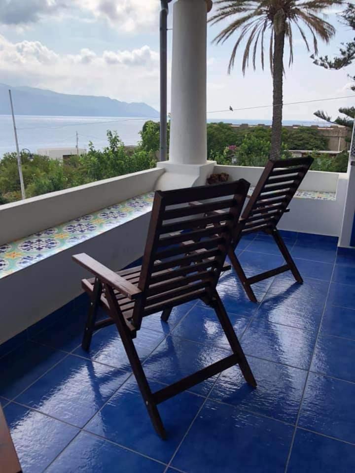 Villa Insolia Santa Marina Salina Szoba fotó
